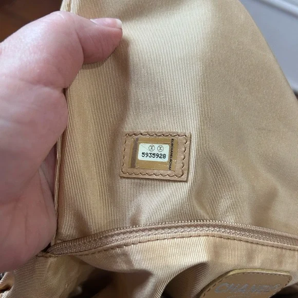 Chanel Beige Lambskin Leather Quilted Hand Bag(Damaged) - Picture 11 of 17